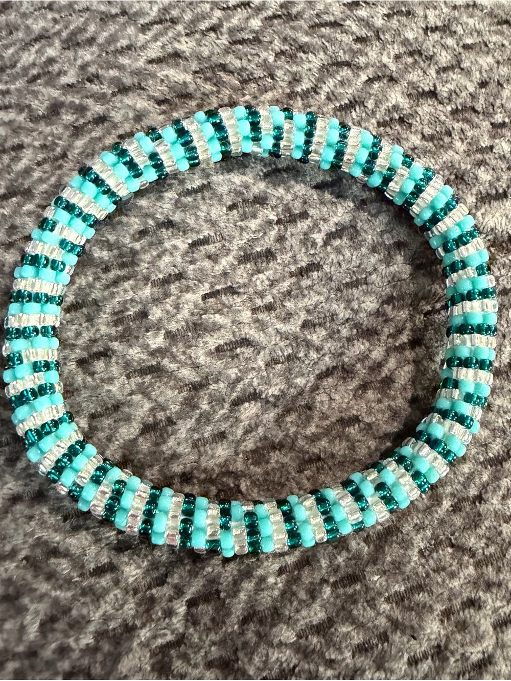 Sashka Co. Glass Bead Bracelet